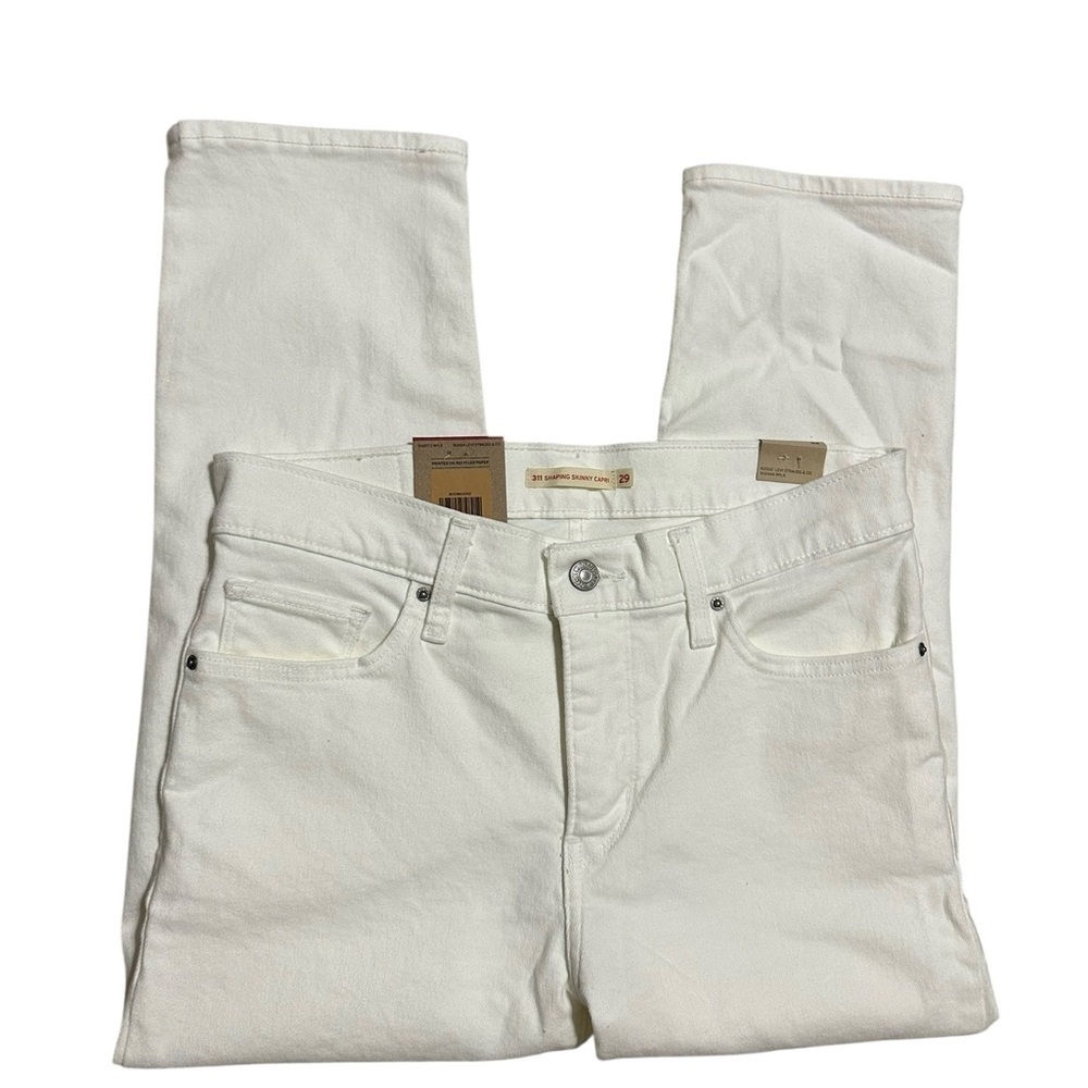 Levi's Women's White Denim Mid Rise Capri Ankle Jeans Tummy Smoothing Size 8